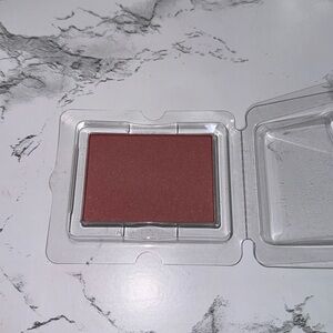 NWOB Nars blush:dolce vita
Originalformula 
Neverused,nobox
Nocompact,sold inpan